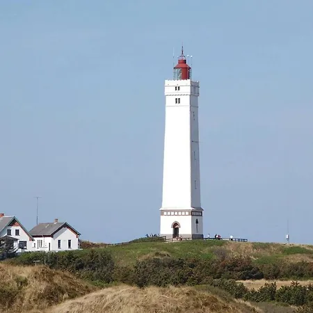 Three-bedroom Holiday In *