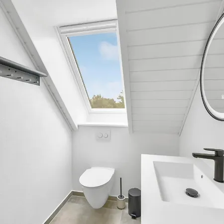 Three-bedroom Holiday In